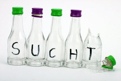 Suchtprävention mit "klartext" in der Unterstufe Suchtprävention mit "klartext" in der Unterstufe